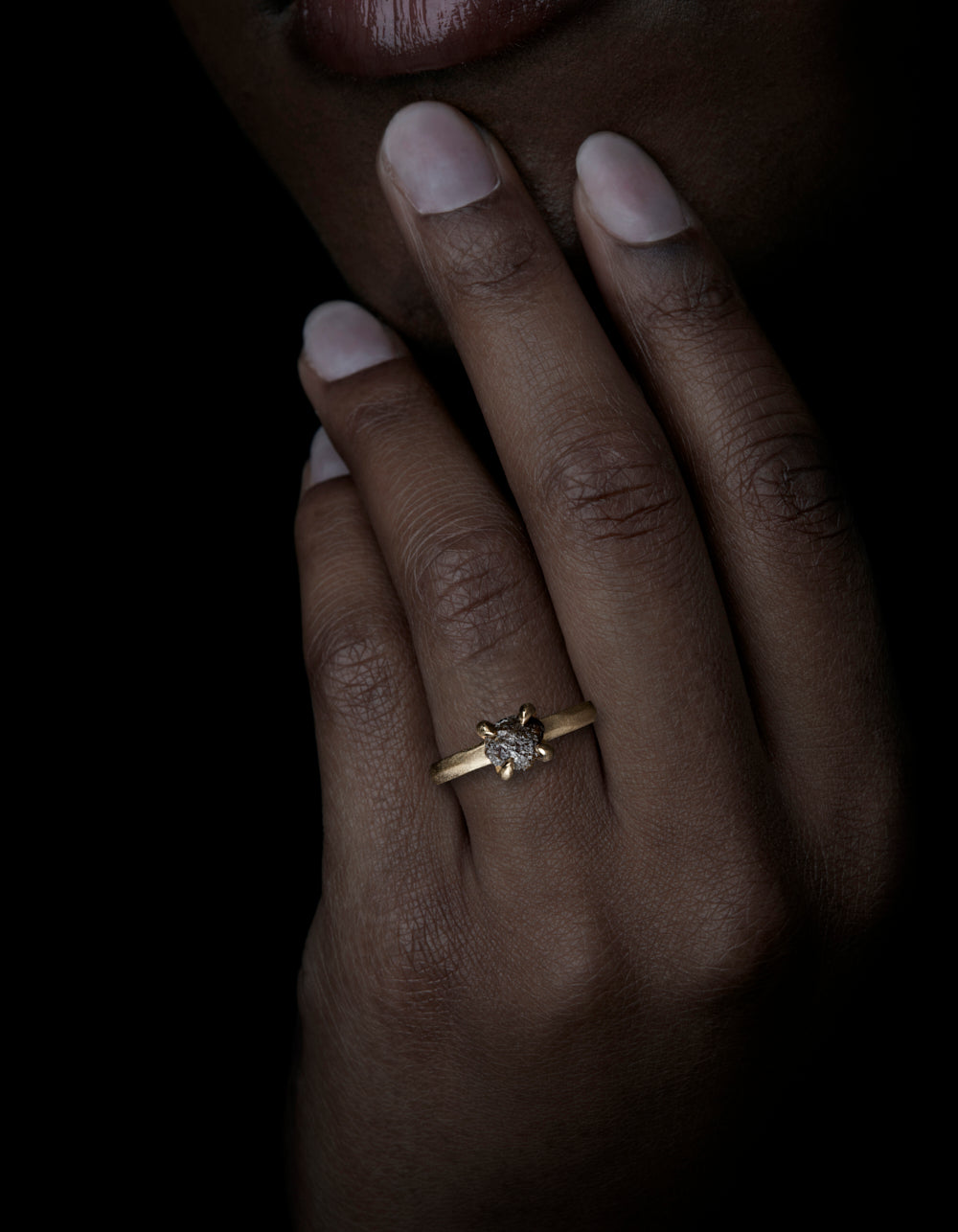1.78 ct. - Edgy Raw Diamond from Botswana in Gold Ring