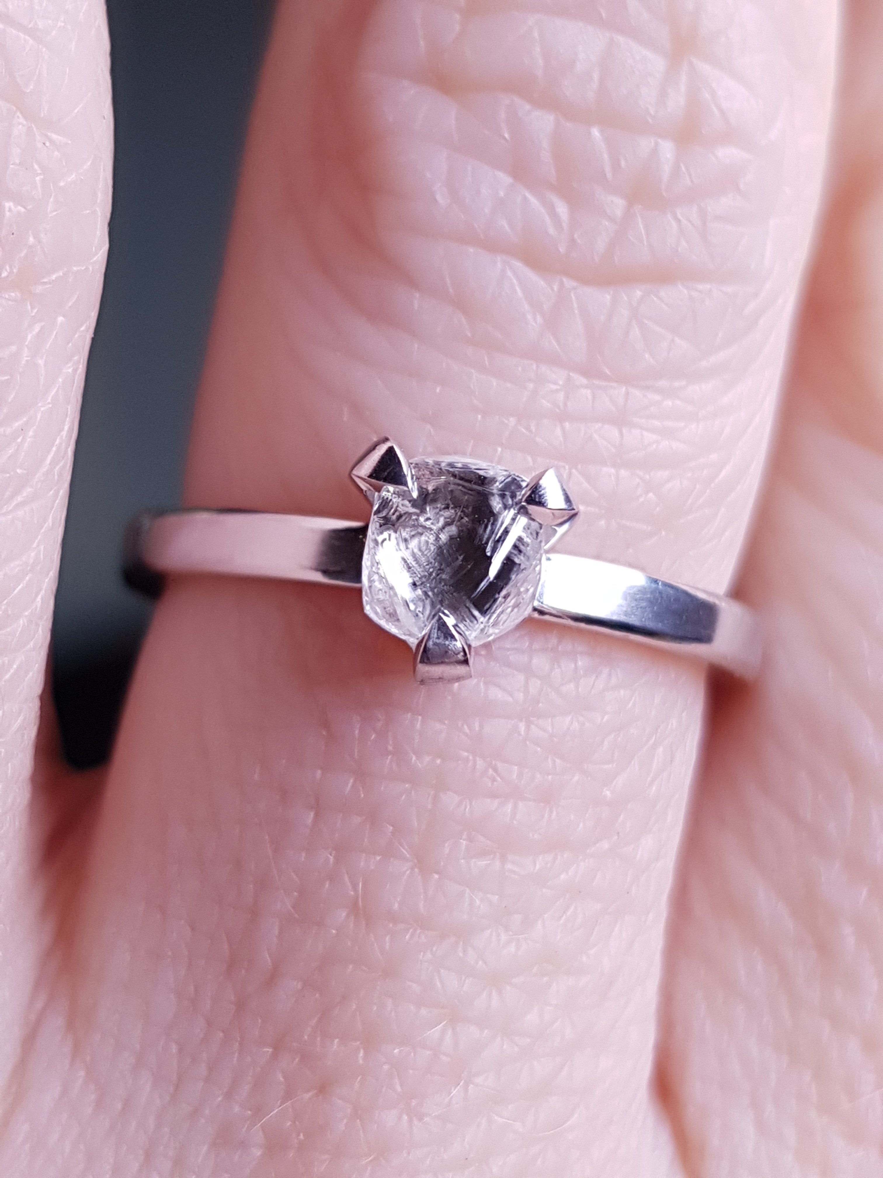 1.04 ct. - Unique Raw Diamond Ring