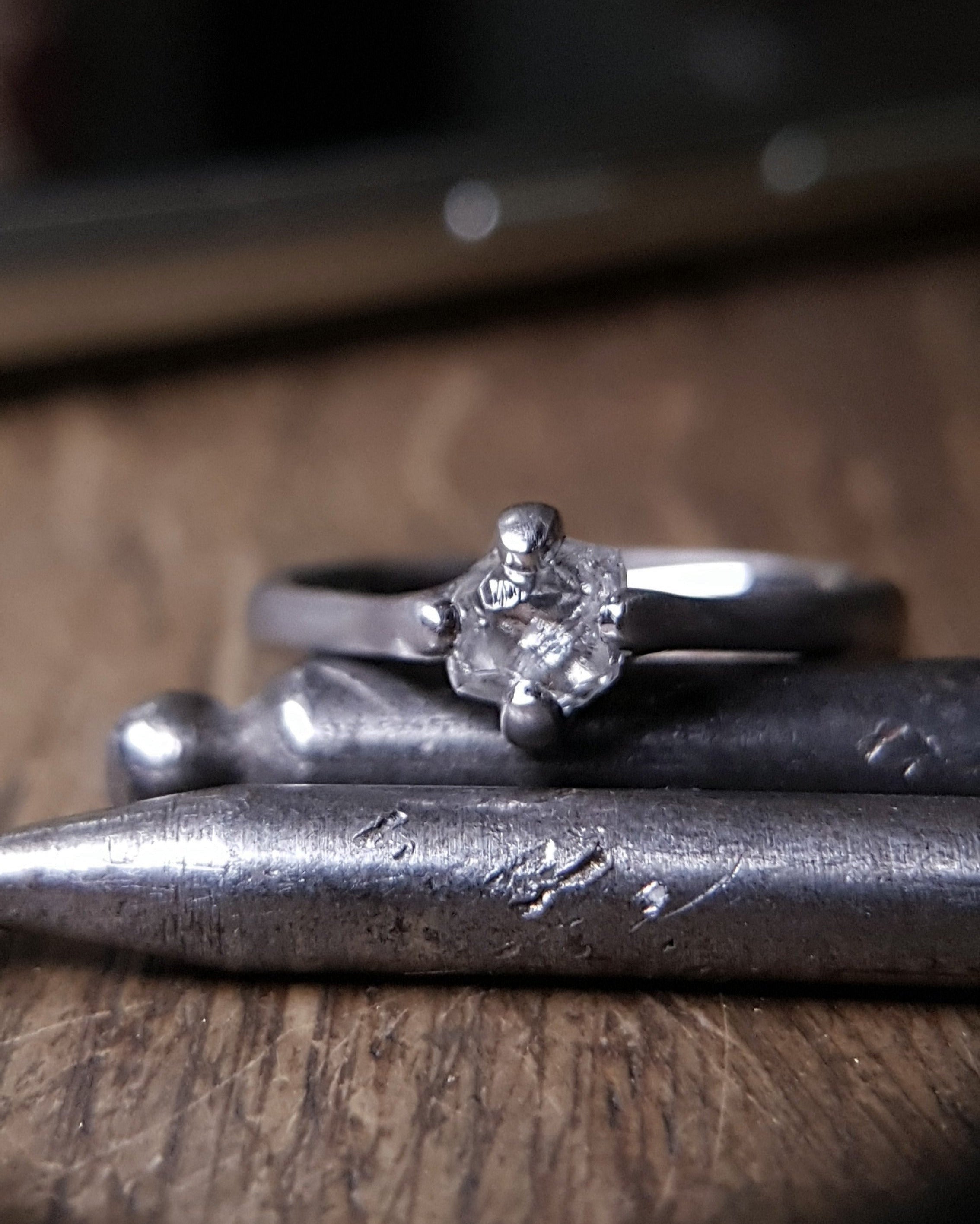 Canadian Raw Diamond Tulip Ring – 0.95 ct.