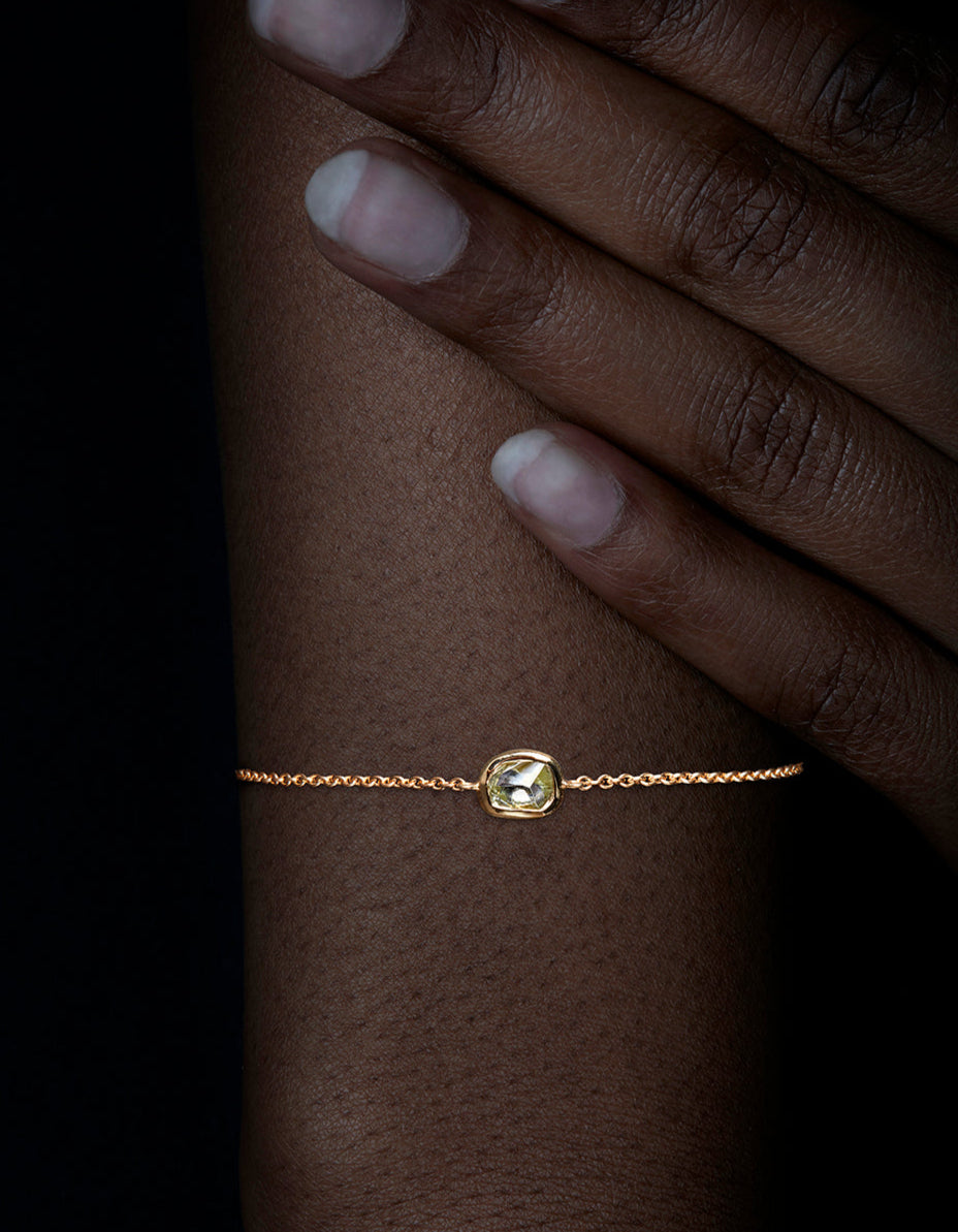 0.96 ct. - Raw Diamond from Guinea in Gold Chain Bracelet