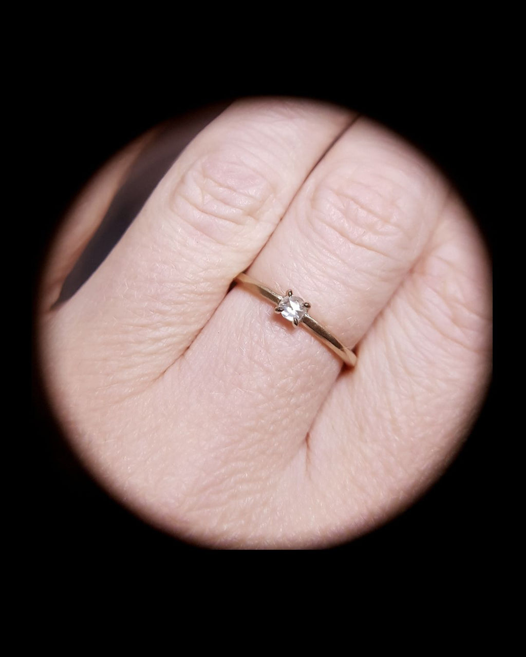 0.22 ct. - Uncut Diamond from Eternity in Timeless Gold Ring