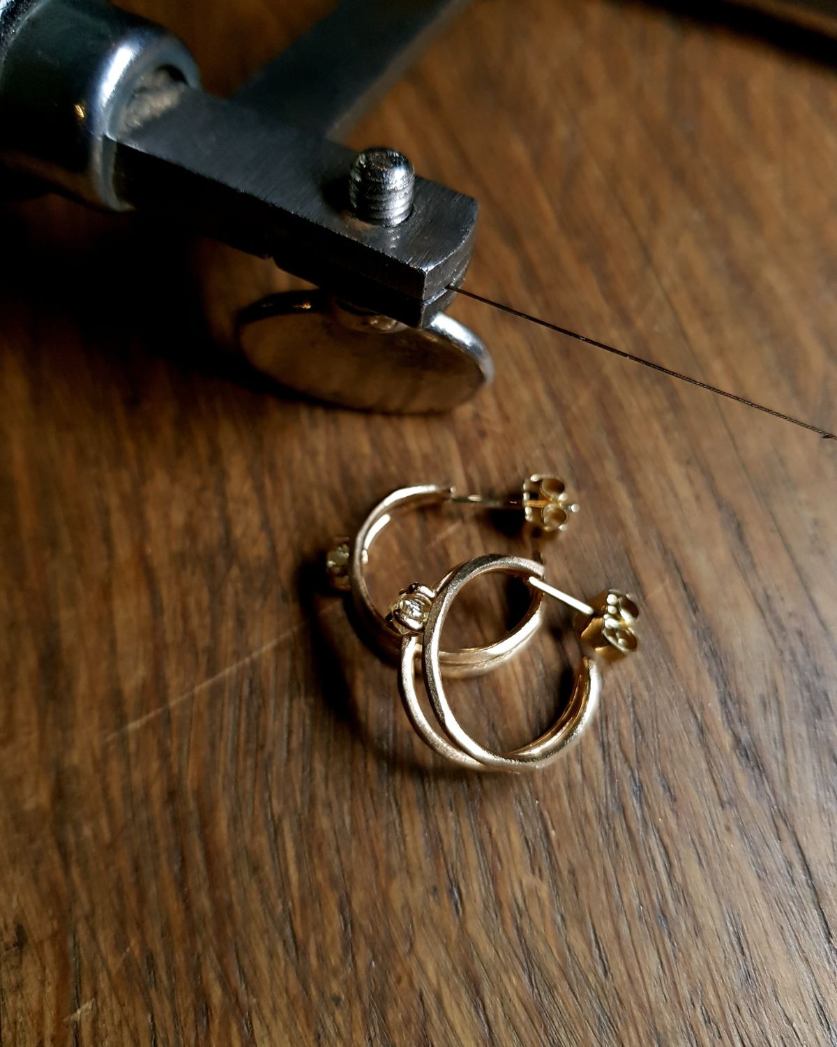 0.60 ct.- Raw Diamond Gold Creole Earrings