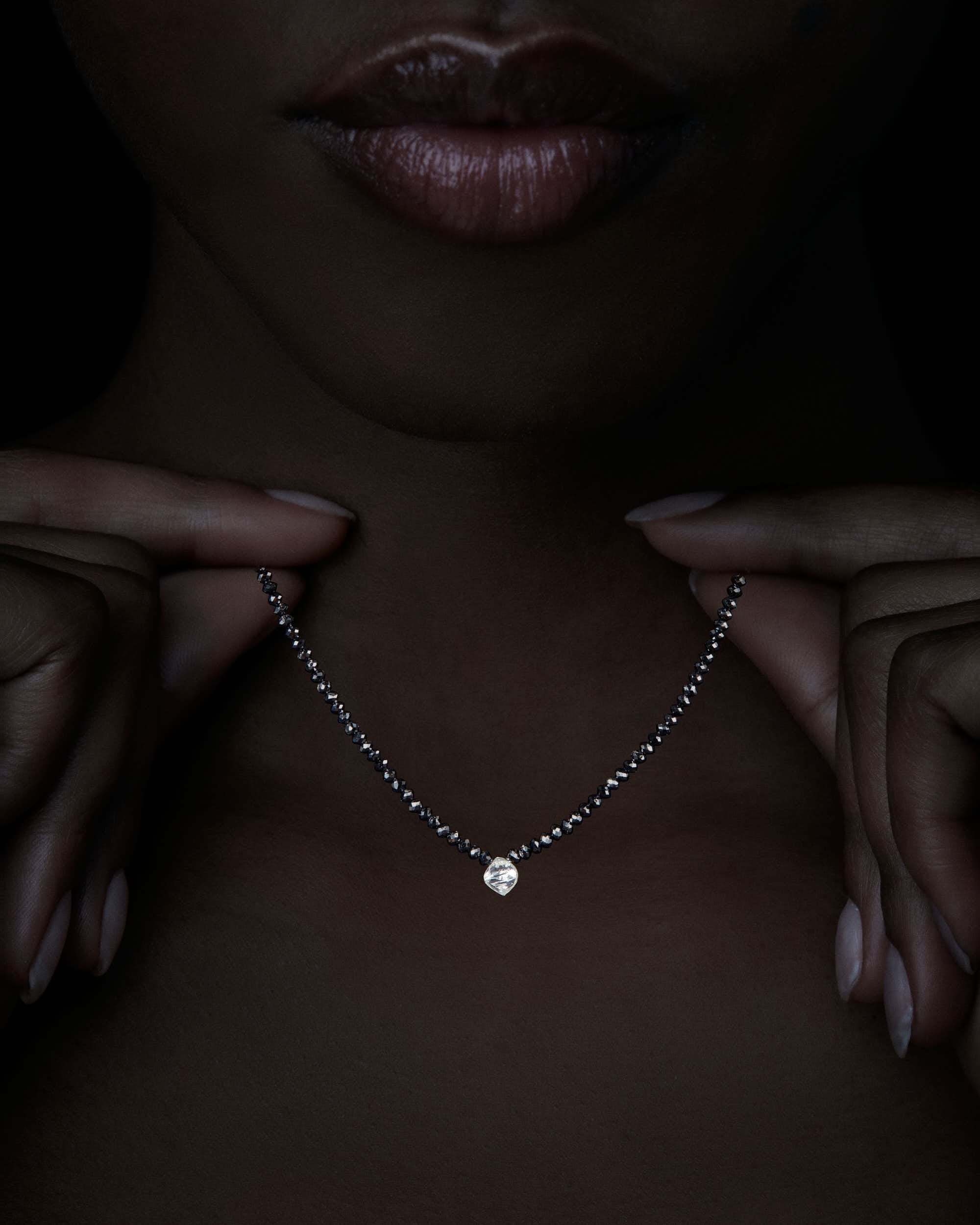 1.70 ct. & 24.80 ct. White & Black Diamond Collier
