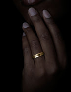 5,5 mm - Håndlavet Bred Guld Vielsesring