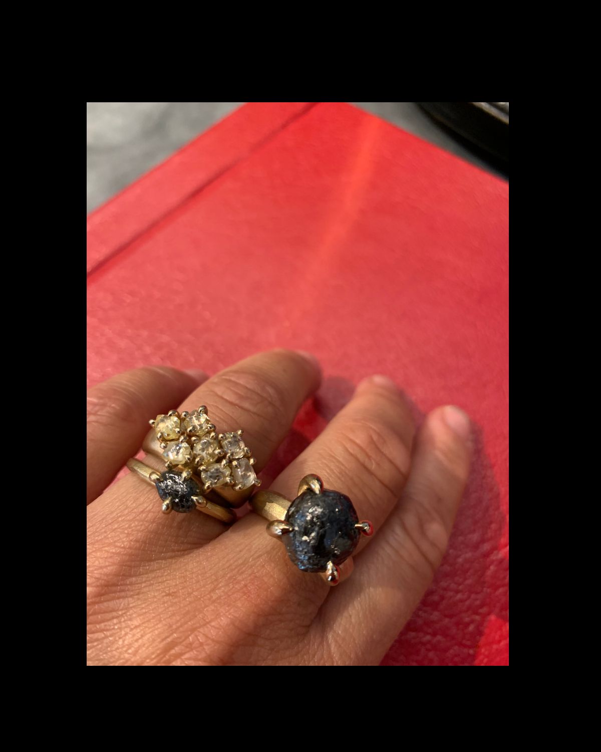 15.22 ct. - Tanzanisk Rå & Smuk Diamant i Chunky Guldring