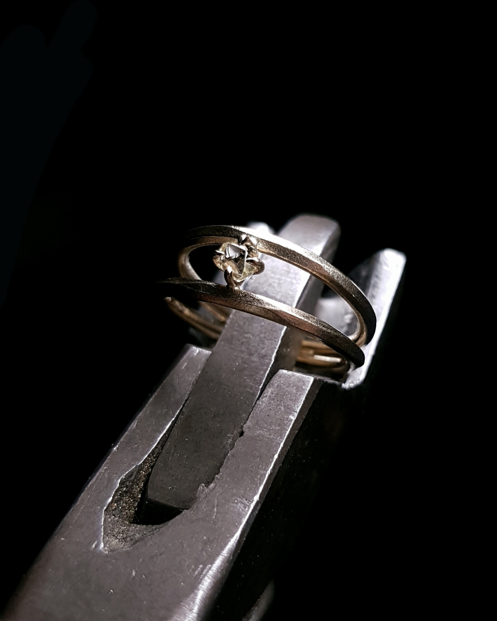 0.21 ct. -  Delicate White Diamond Double Gold Ring