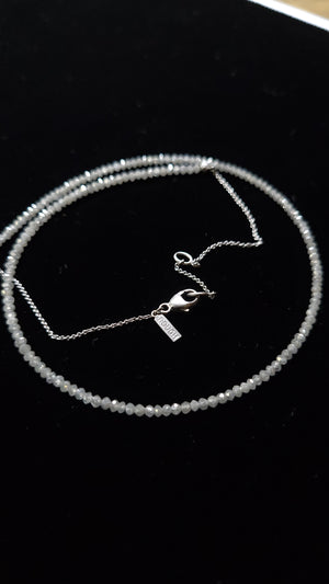 Snow White Diamond Collier - <strong>10.75 ct.</strong>