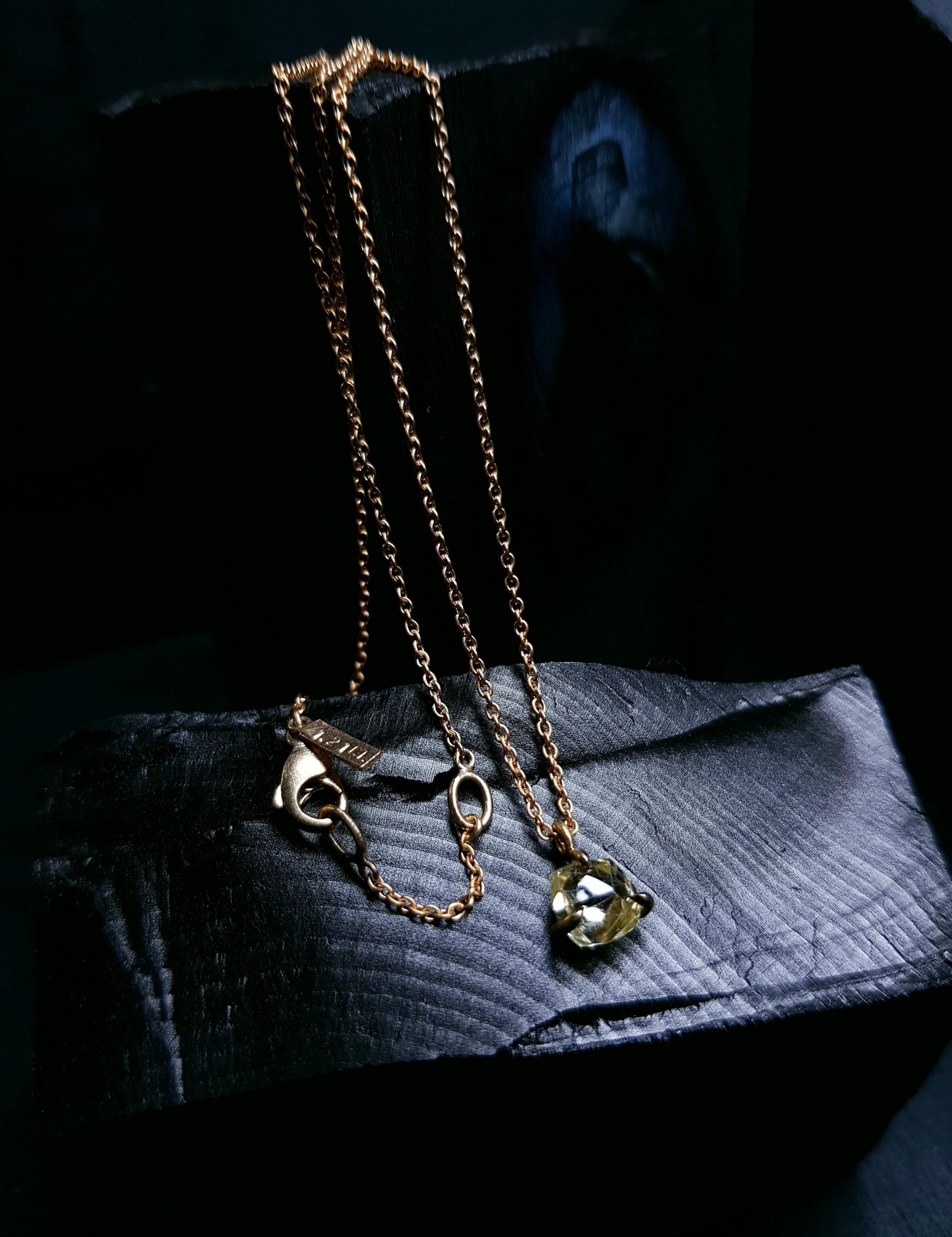 Simple Raw Diamond Gold Necklace – 1.21 ct.