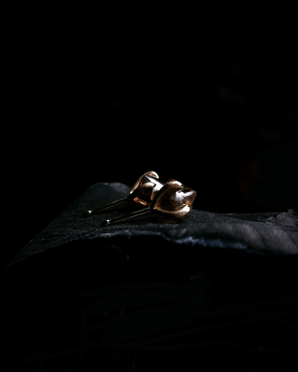 4.38 ct. - Golden Brown Octahedron Ear Studs