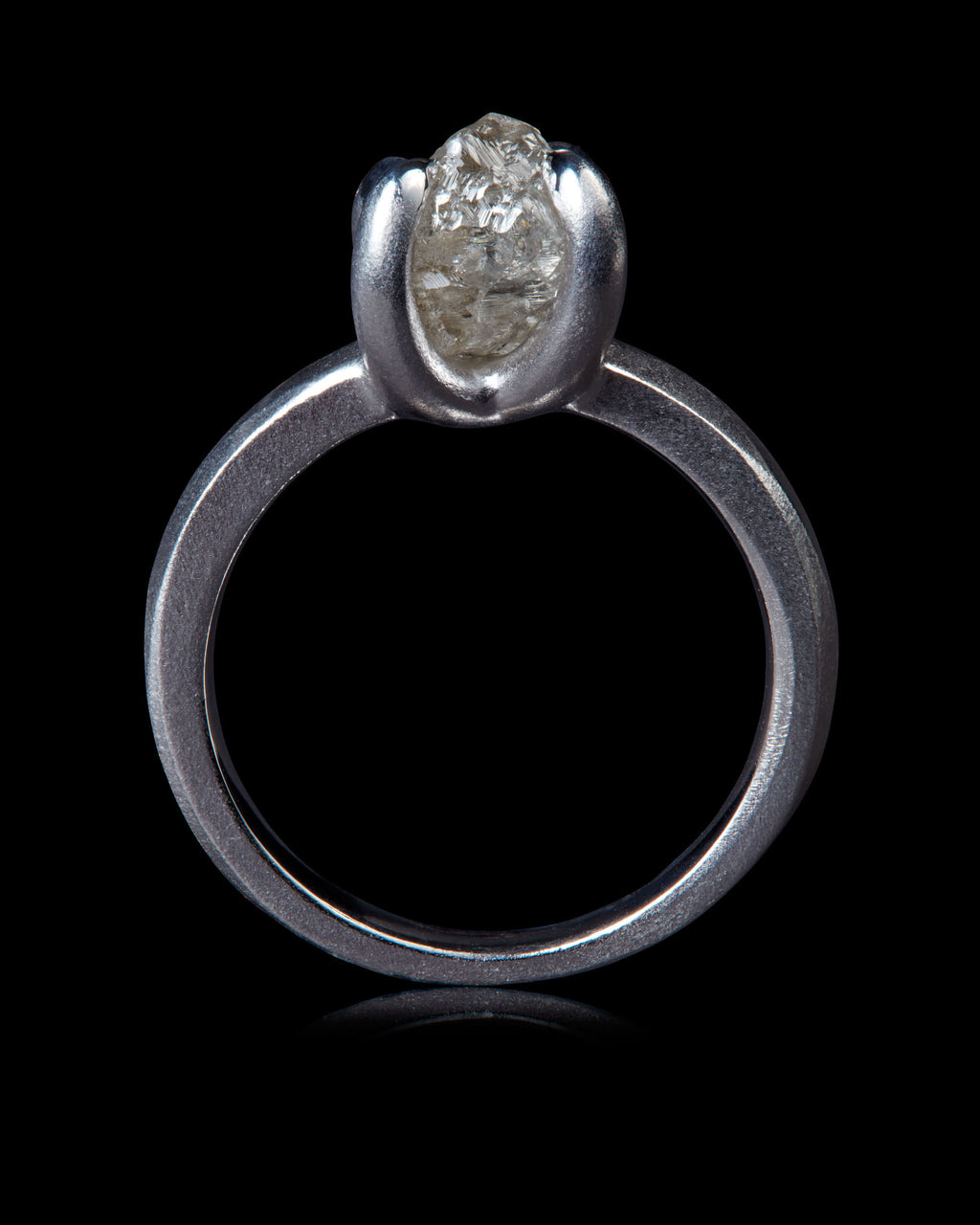 3.19 ct. - Captivating Diamond Gold Ring