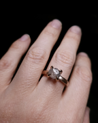 3.18 ct. -  Magnificent Whitish Diamond in Rose Gold Ring