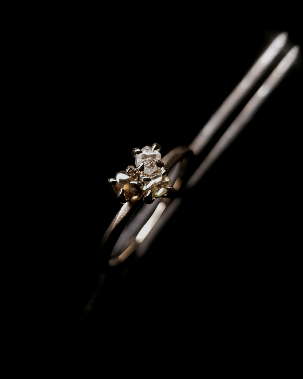 0.60 ct. - Sun, Earth and Light Cluster Gold Ring