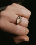 5.46 ct. - Forblændende Rå Dobbelt-krystal Diamantring
