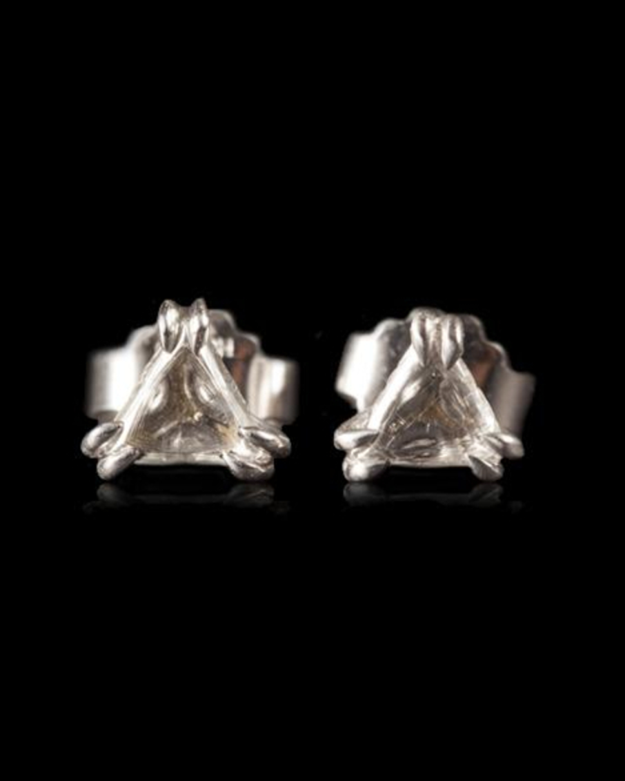 0.71 ct. - Danske Hvide Trekantede Diamantøreringe