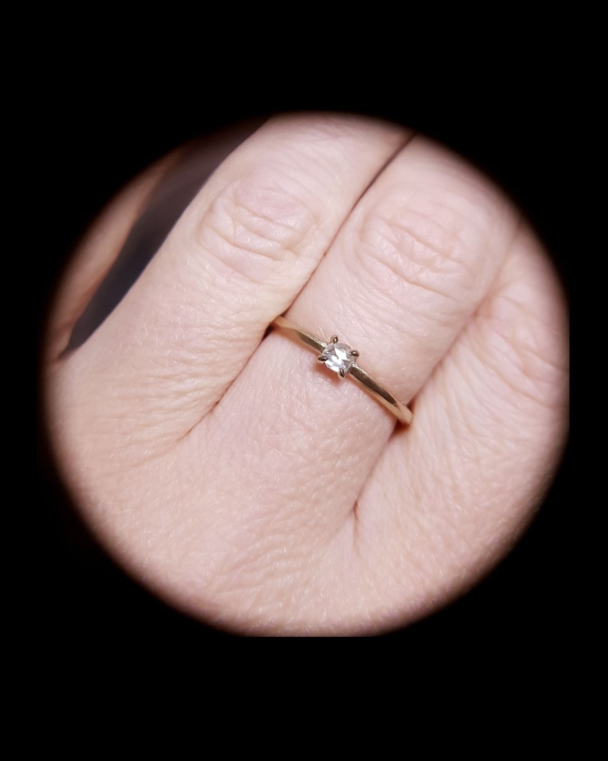 0.22 ct. - Uncut Diamond from Eternity in Timeless Gold Ring