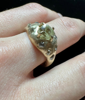 Chunky Passion Gold RIng - <strong>2.38 ct.</strong>