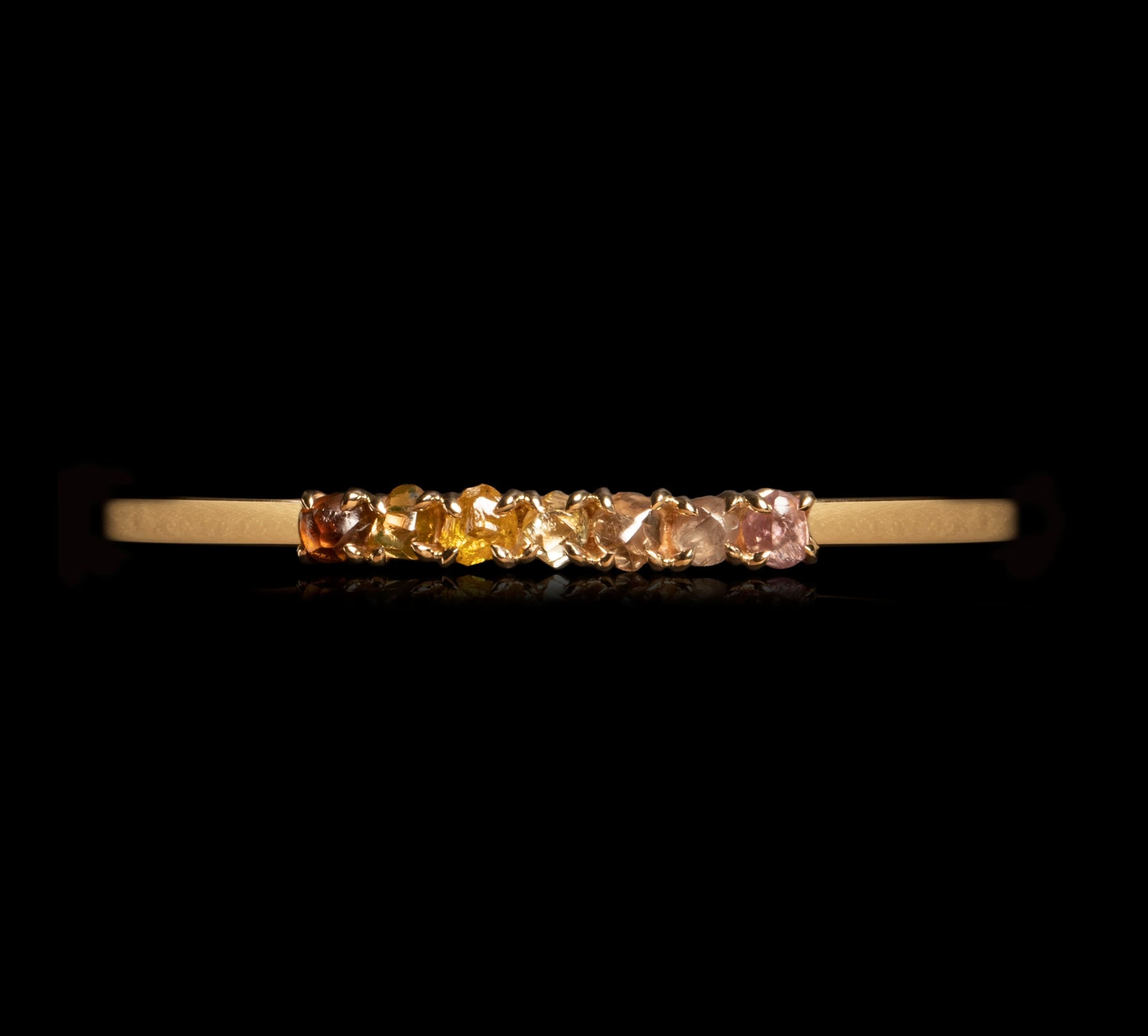 Naturlige Farvede Rå Diamanter i Håndlavet Armring