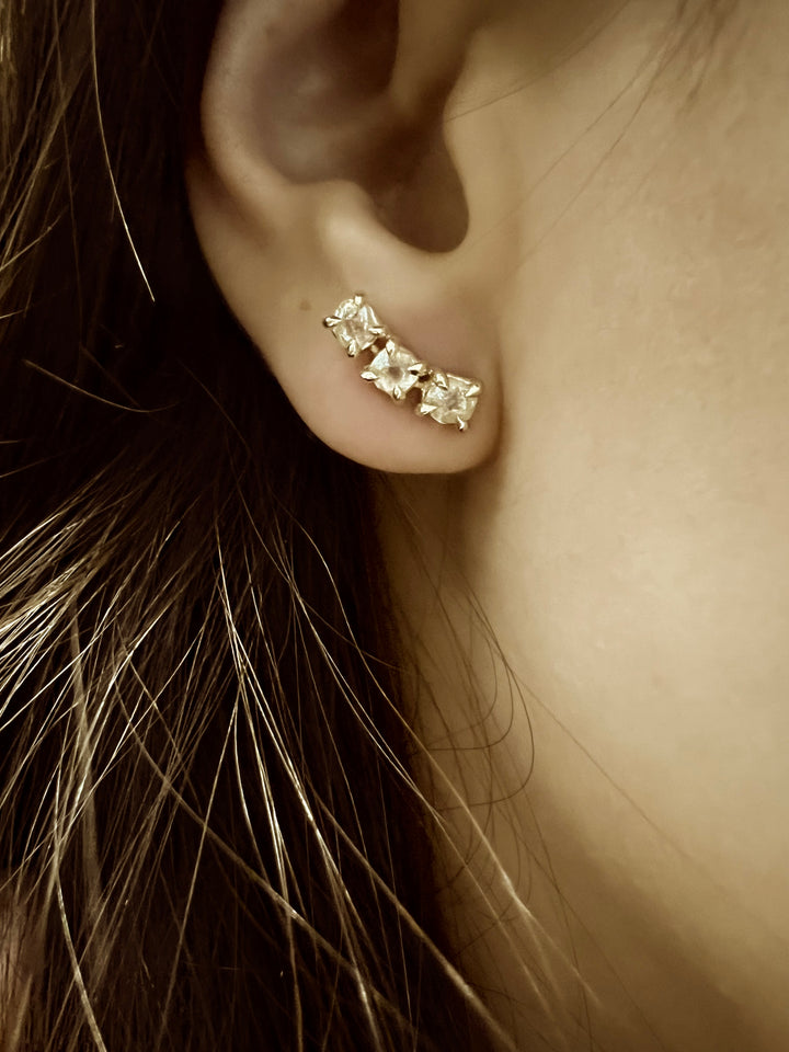 Raw Diamond Crawl Earring – 1.10 ct.