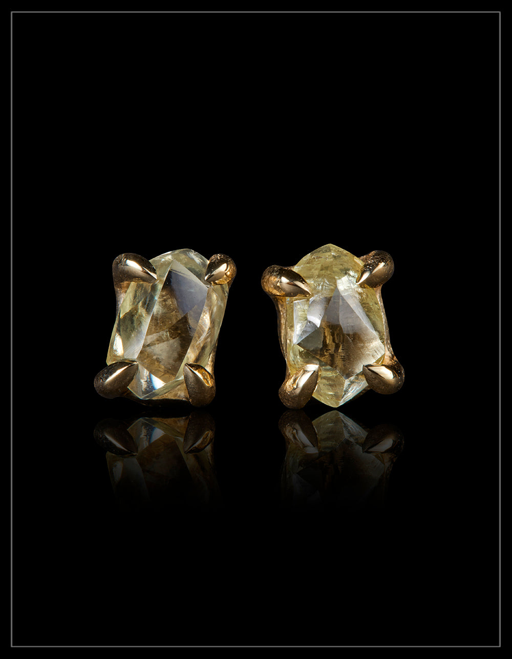 Sunrays from South Africa in Gold Earrings – 1.07 ct.