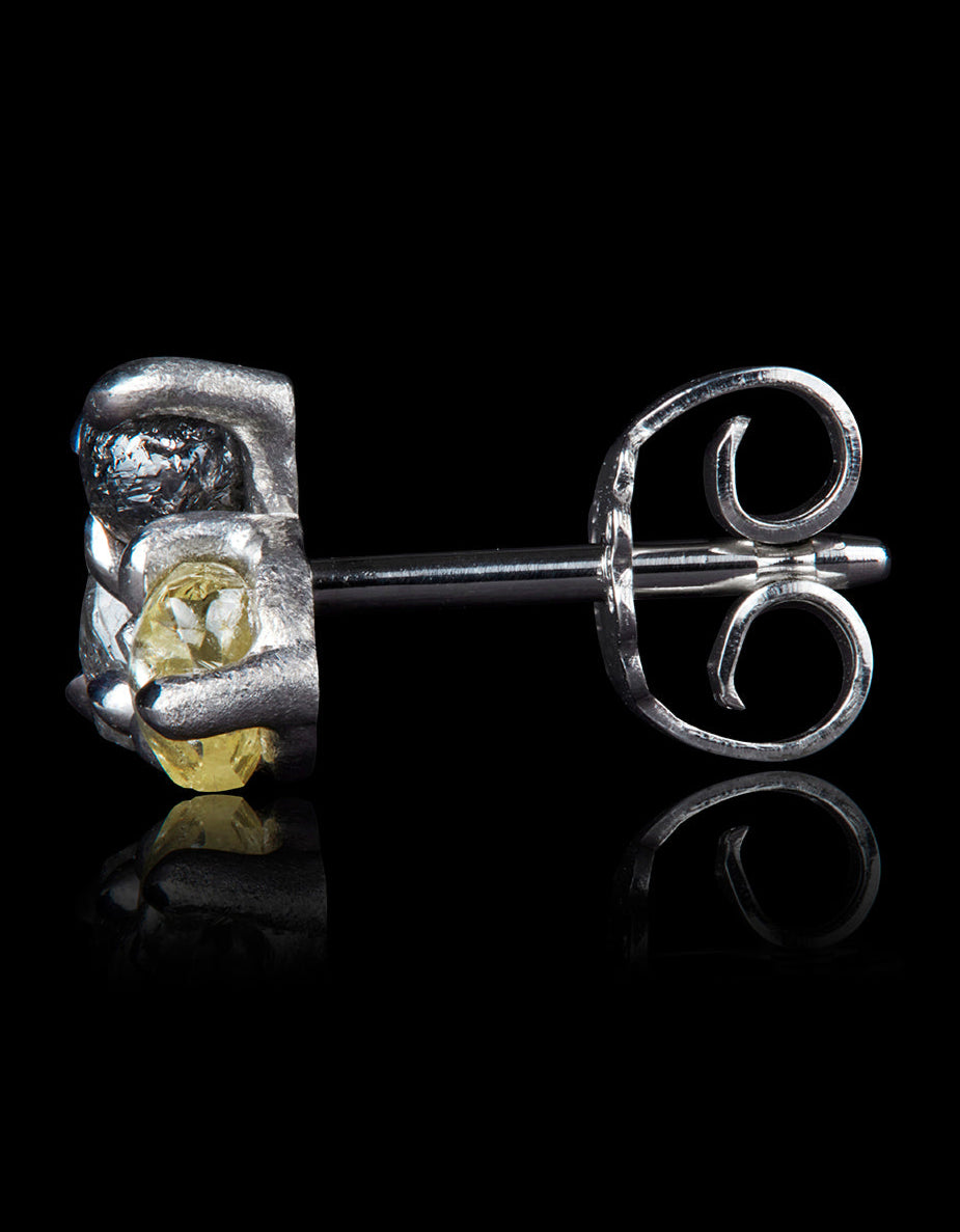 <tc>Farvespil Af Rådiamanter I Hvidguldsøreringe – 1.56 ct.</tc>