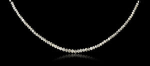 <strong>18.25 ct.</strong> White Facetted diamonds in a collier