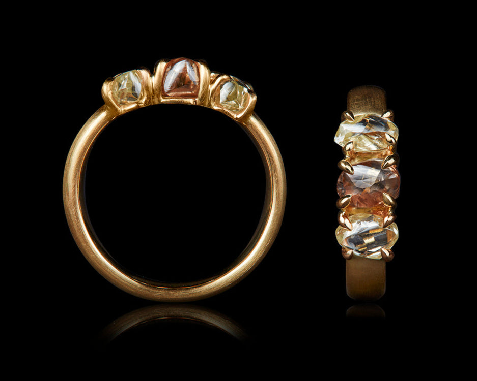 2.81 ct. - Naturlige Rå Diamanter På Række, Svøbt i Guldring