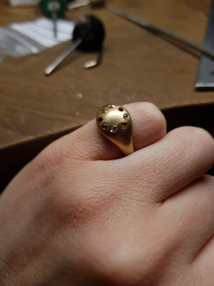 Embedded Raw Diamonds in Gold Ring – 0.42 ct.