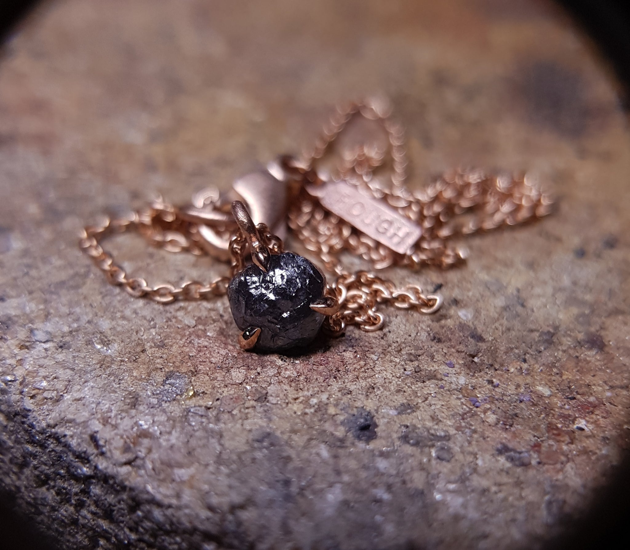 Elegant Power in Rose Gold Necklace – 1.16 ct.
