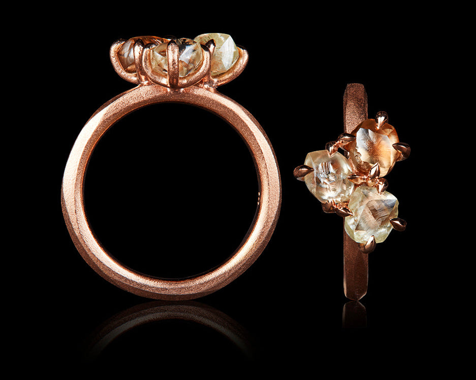 3.03 ct. - Tro, Håb og Kærlighed i Rosaguld Cluster Ring