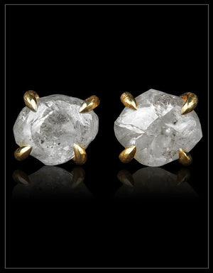 Shop Sustainable Diamond Earrings, Lab-Grown Diamond & Traceable Gold  Earrings