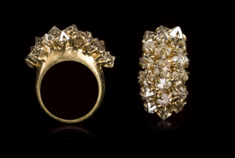 <strong>8.69 ct.</strong> Natural Whitish-Clear Octahedron Rough diamonds in 14K gold ring